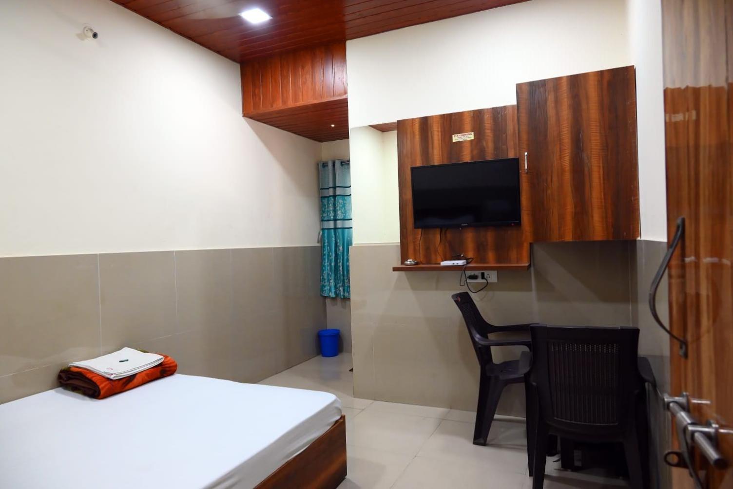P P Lodging Mangvadi Εξωτερικό φωτογραφία
